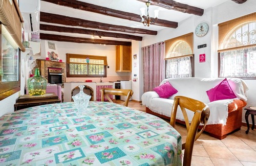 Botarell House | 50 m² House ∙ 1 bedroom ∙ 3 guests