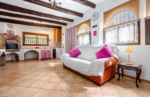 Botarell House | 50 m² House ∙ 1 bedroom ∙ 3 guests