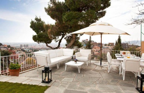 Sant Just Desvern Villa | 500 m² Villa ∙ 6 bedrooms ∙ 15 guests