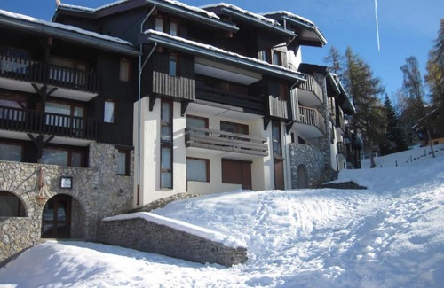 Bellentre Apartment | 50m from ski slopes, 2nd floor, balcony, tv, ski locker, 27m², Montchavin La Plagne