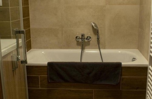 Zizkov Apartment | 53 m² Apartment ∙ 2 bedrooms ∙ 5 guests