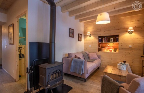Le Noyer House | 53 m² Gîte ∙ 2 bedrooms ∙ 4 guests