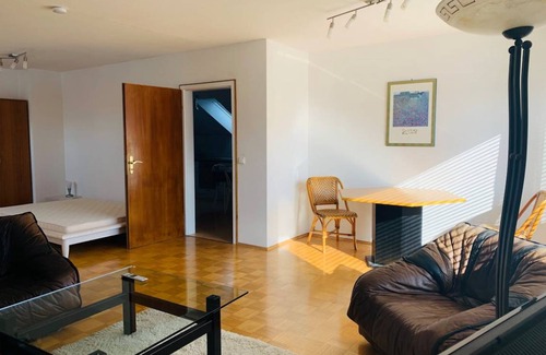 Eschborn Apartment | 56 m² Apartment ∙ 2 guests