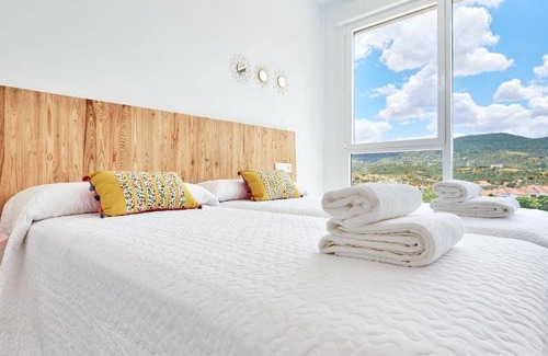 Plasencia Apartment | 59 m² Apartment ∙ 2 bedrooms ∙ 5 guests