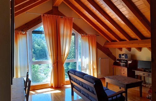Uztarroz Apartment | 60 m² Apartment ∙ 2 bedrooms ∙ 4 guests