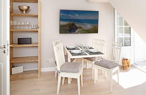 List Apartment | 60 m² Apartment ∙ 2 bedrooms ∙ 4 guests