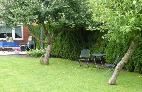 Suurhusen House | 60 m² House ∙ 1 bedroom ∙ 3 guests
