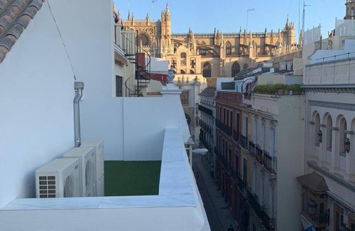 Historical Center Apartment | 65 m² Apartment ∙ 3 guests