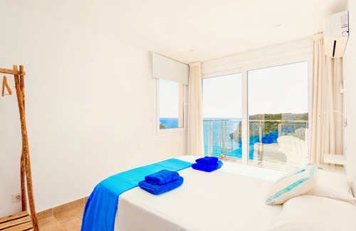 Cala en Porter Villa | 70 m² Villa ∙ 2 bedrooms ∙ 4 guests