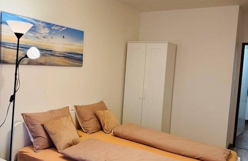 Prague 3 Apartment | 75 m² Apartment ∙ 2 bedrooms ∙ 6 guests