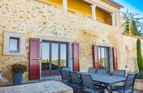 Pauligne House | 750 m² House ∙ 12 bedrooms ∙ 24 guests