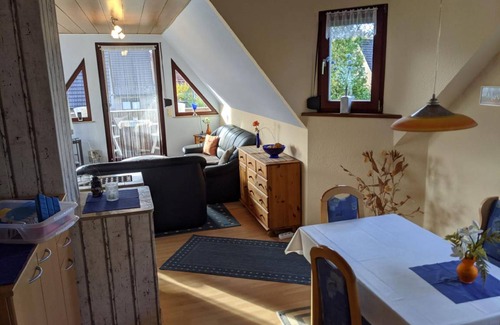 Wilhelmshaven Apartment | 80 m² Apartment ∙ 2 bedrooms ∙ 3 guests