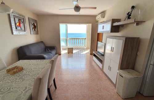 Sueca Apartment | 80 m² Apartment ∙ 3 bedrooms ∙ 4 guests