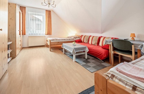 Mittelfeld Apartment | 80 m² Apartment ∙ 3 bedrooms ∙ 7 guests
