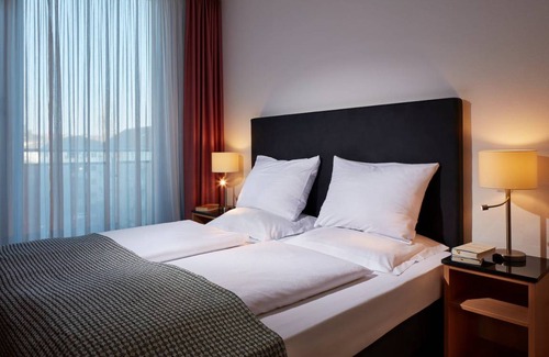 Westend Apartment | 80 m² Apartment ∙ 1 bedroom ∙ 3 guests
