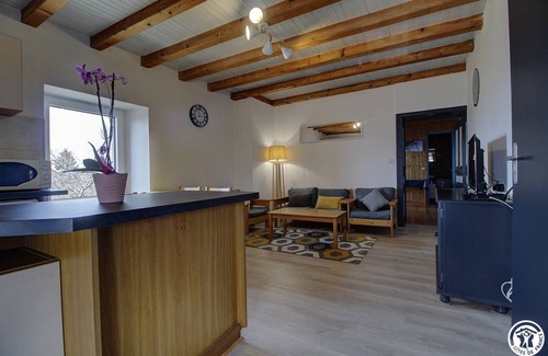 Giron House | 80 m² Gîte ∙ 2 bedrooms ∙ 5 guests