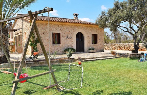 Santa Margalida House | 80 m² House ∙ 2 bedrooms ∙ 4 guests