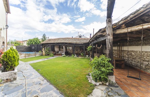 Campo de Cuellar House | 800 m² House ∙ 6 bedrooms ∙ 16 guests