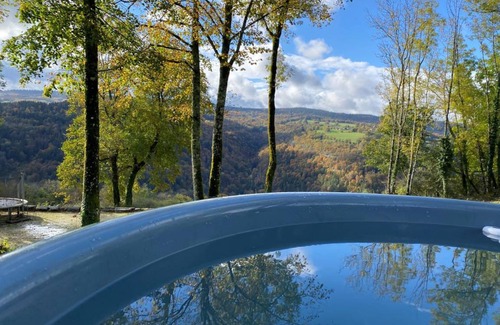 Saint-Germain-de-Joux House | 84 m² Gîte ∙ 1 bedroom ∙ 6 guests