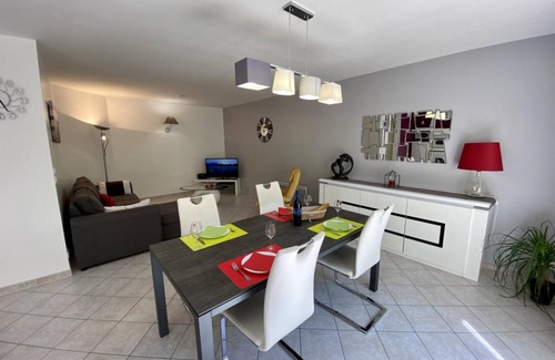 Roquefort-des-Corbieres House | 86 m² Gîte ∙ 2 bedrooms ∙ 4 guests
