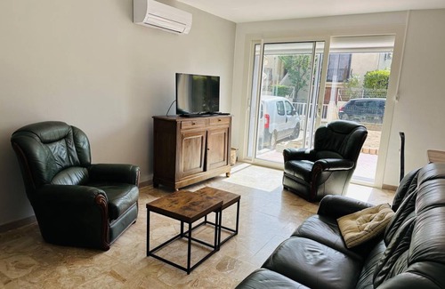 Moux House | 90 m² Gîte ∙ 3 bedrooms ∙ 5 guests
