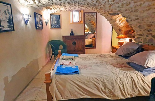 Chassiers House | 90 m² House ∙ 3 bedrooms ∙ 7 guests