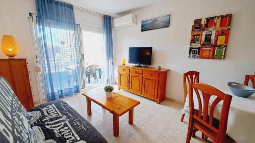 Salou City Centre Apartment | Apartamentos Navarra 07 Salou