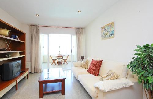 Coveta Fuma Apartment | Apartment Cabo Mar by Interhome
