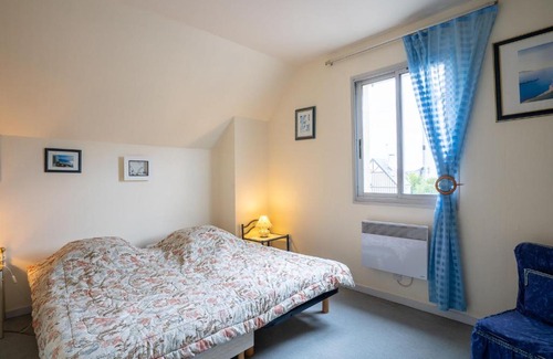 Cabourg Apartment | Apartment Les Hameaux du Port by Interhome