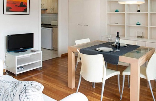 Dreta de l'Eixample Apartment | Apartment with private terrace and Wifi in the heart of Barcelona