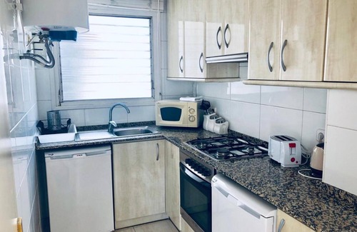 Dreta de l'Eixample Apartment | Apartment with private terrace and Wifi in the heart of Barcelona