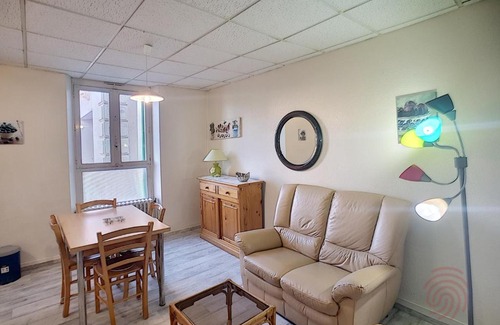 Lamalou-les-Bains Apartment | Appartement Lamalou-les-Bains, 3 pièces, 4 personnes - FR-1-451-11