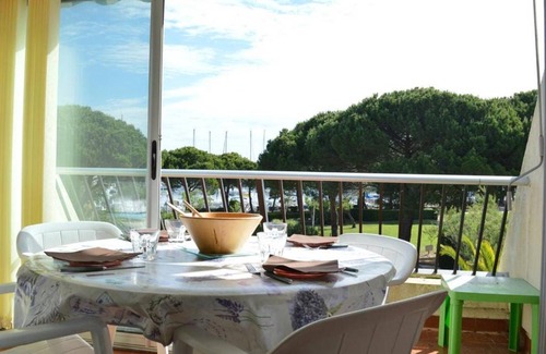 Le Grau-Du-Roi Apartment | Appartement Port Camargue, 1 pièce, 4 personnes - FR-1-250-93