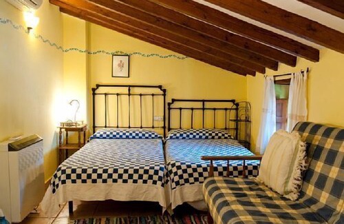 Robledillo de Gata Apartment | Aptos. Rurales Casa Manadero for 2 people