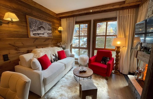 Arc-1950 Apartment | Arc 1950, luxury chalet atmosphere 2/4 people, 5 * ski-in ski-out residence with SPA