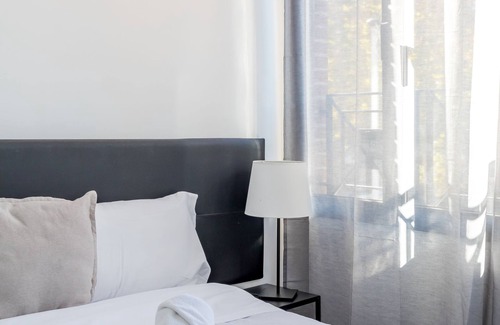 Canillas Hostel | AYZ Ulises - Auto check-in property