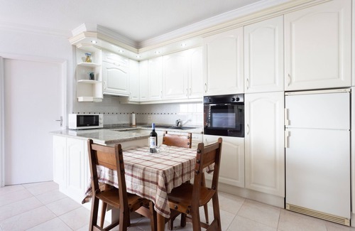 Los Cristianos Apartment | Beachfront