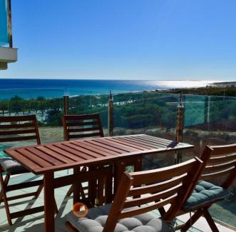 Els Arenals del Sol Apartment | Beachfront Luxury Apartments by NRAS