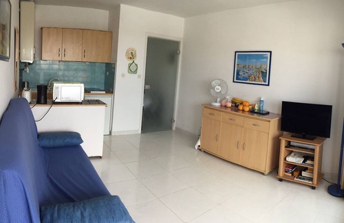 Cap d'Agde Apartment | BEAUTIFUL APARTMENT PANORAMIC 1ST FACE LINE IN PORT