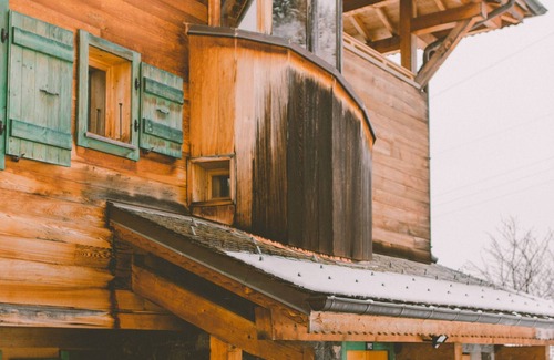Montriond Ski Chalet | Beautiful chalet in heart of the Alps- CATERING Available