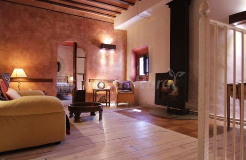 Zafra de Zancara Cottage | Cabin ∙ 9 bedrooms ∙ 3 guests