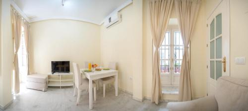 Old Town Apartment | Caminito del Falla A Ha Apartment