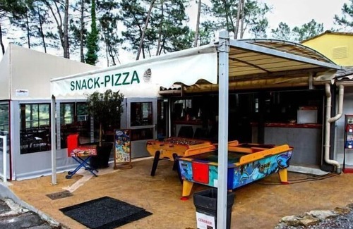 Joyeuse House | Camping Bois Simonet**** - Mobil Home Chataîgnier PMR 3 rooms 6 people Air-conditioned