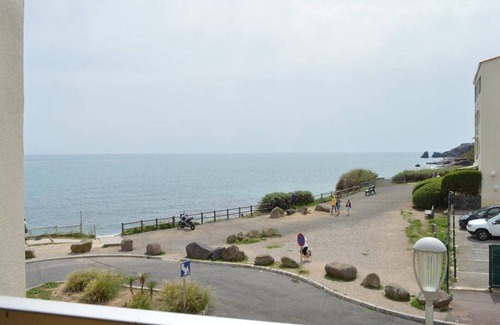 Cap d'Agde Apartment | Cap d'Agde: 2-Room Apt, Sleeps 4, 100m from Beach