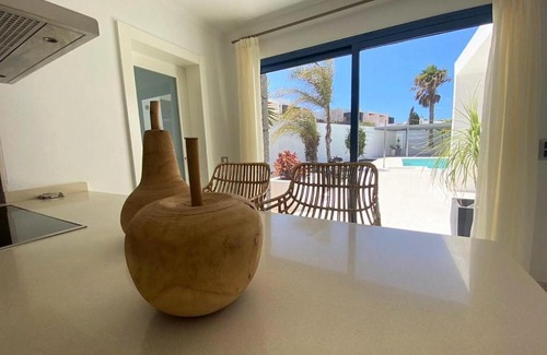 Playa Blanca Villa | Casa Montana Mesa stylish and luxurious villa with private heated pool WiFi air conditioning