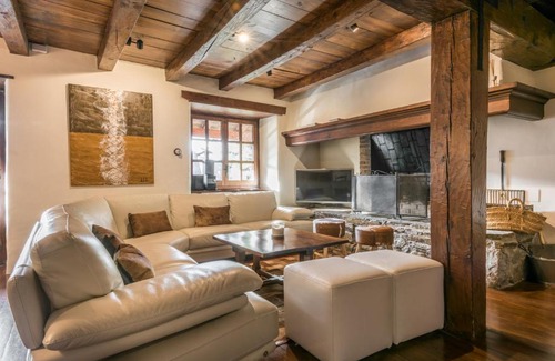 Baqueira House | Casa Pomarin by Totiaran