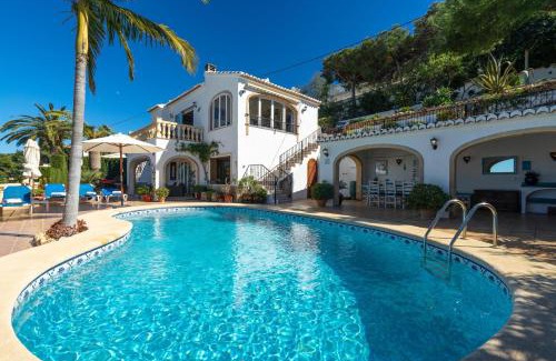 Trencall Villa | Casa Que Sera