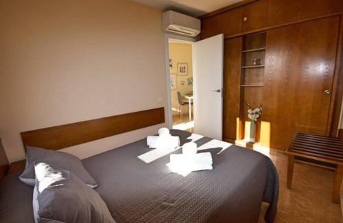 Playa del Ingles Apartment | Centrico apartamento 423 by CASAS COCODRILO
