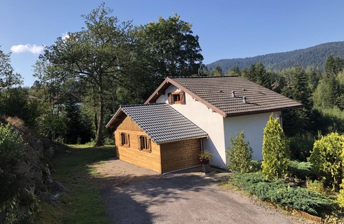 Basse-sur-le-Rupt Ski Chalet | CHALET* EXCEPTIONAL VIEW OF THE VALLEY
