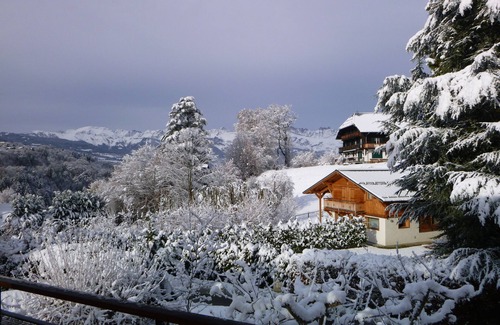 Saint-Gervais-les-Bains Ski Chalet | chalet in Saint-Gervais Mont Blanc. In the heart of the village 75m ², 2 mn walk